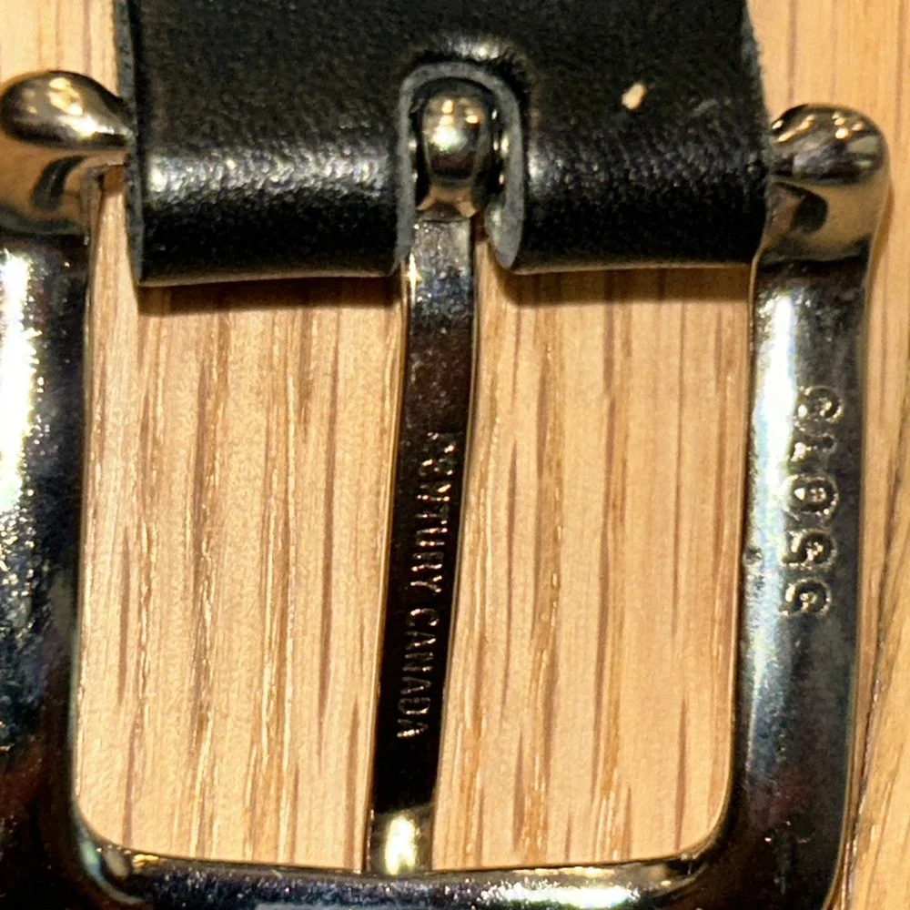 Vtg University of Kentucky Wildcats Leather Belt 38 Century Canada Buckle 55975
